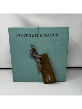 Fortnum & Mason The oriental glass teapot 2 Cup with infuser Gold Display